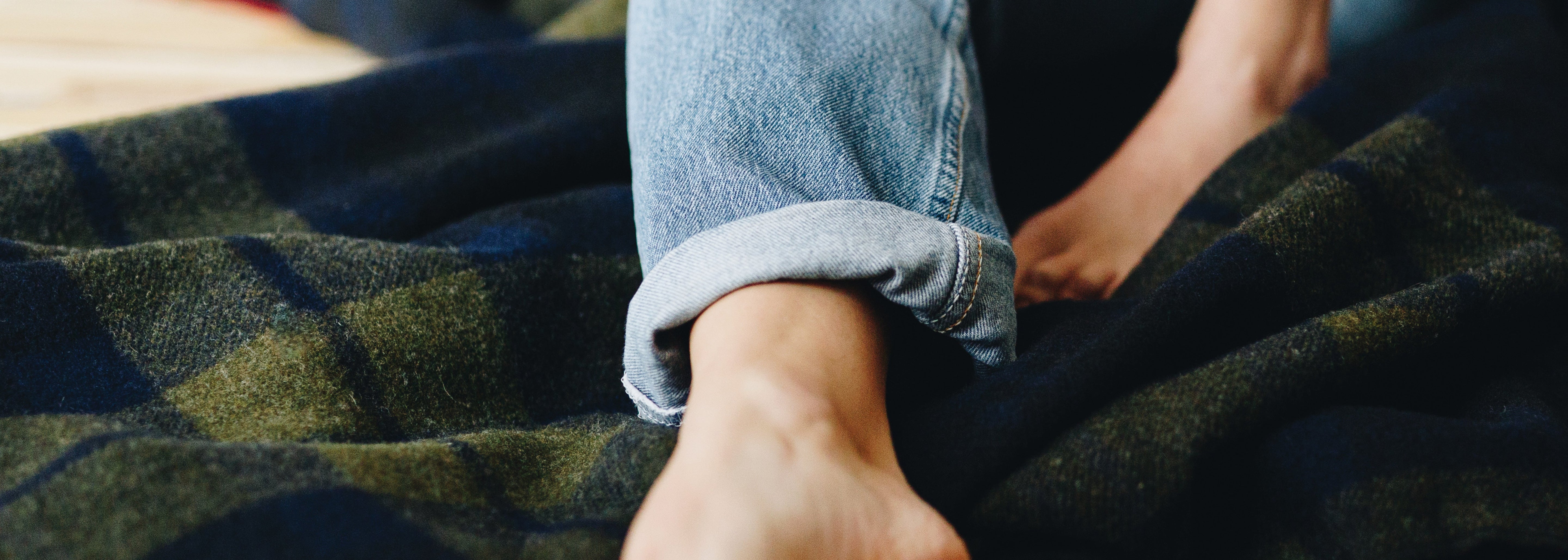 Plaid Throw Blankets