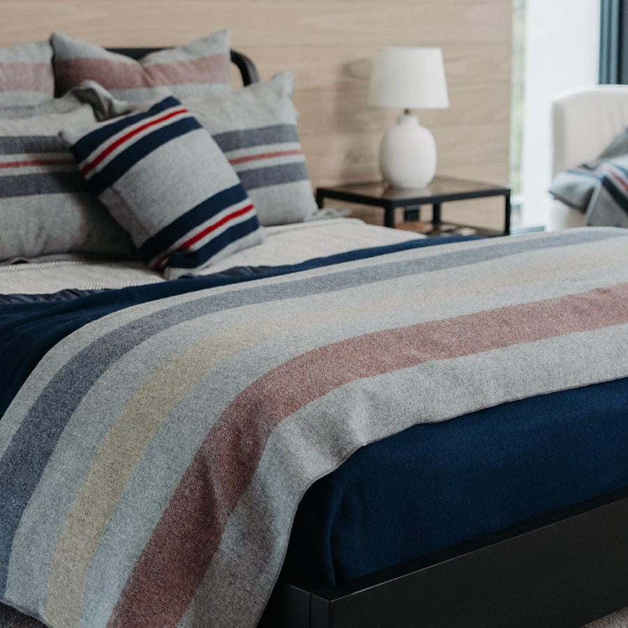 Faribault Mill Queen Frontier Lightweight Wool Blanket - Gray