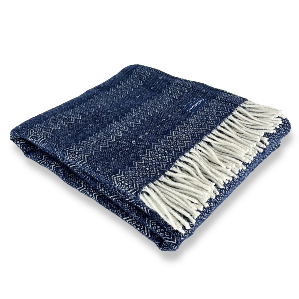Faribault Woolen Mill 50" x 63" Mesa Wool Throw Blanket - Navy