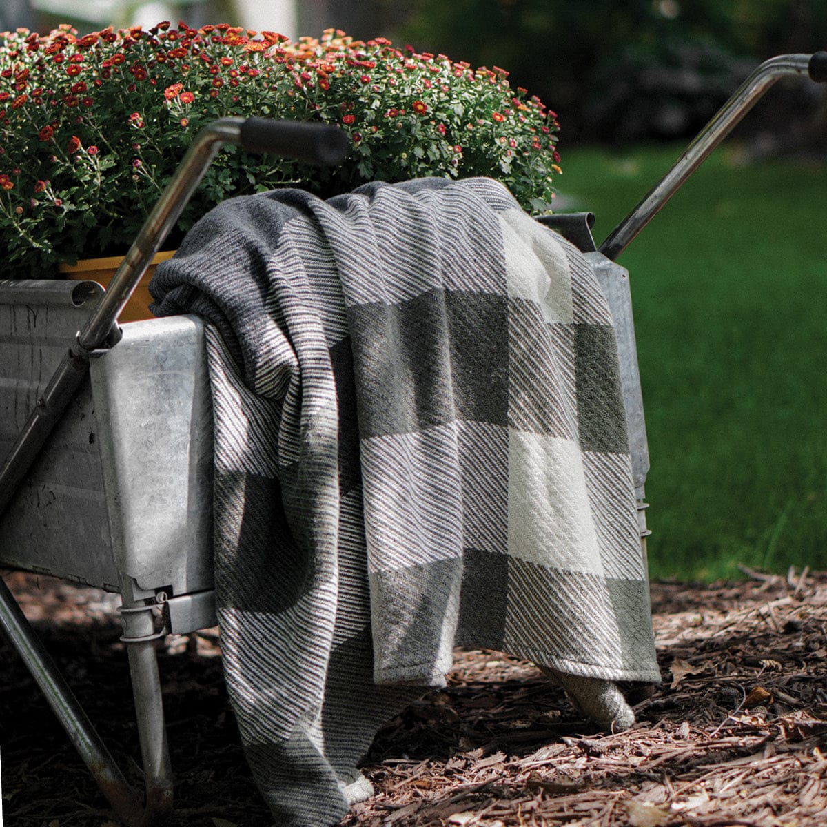 Faribault Mill | Blankets, Throws & Scarves Made in USA