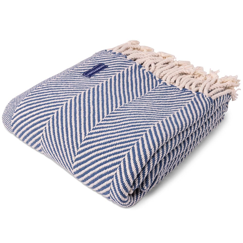 Brahms Mount 48" x 70" plus fringe Monhegan Cotton Throw With Fringe - Indigo