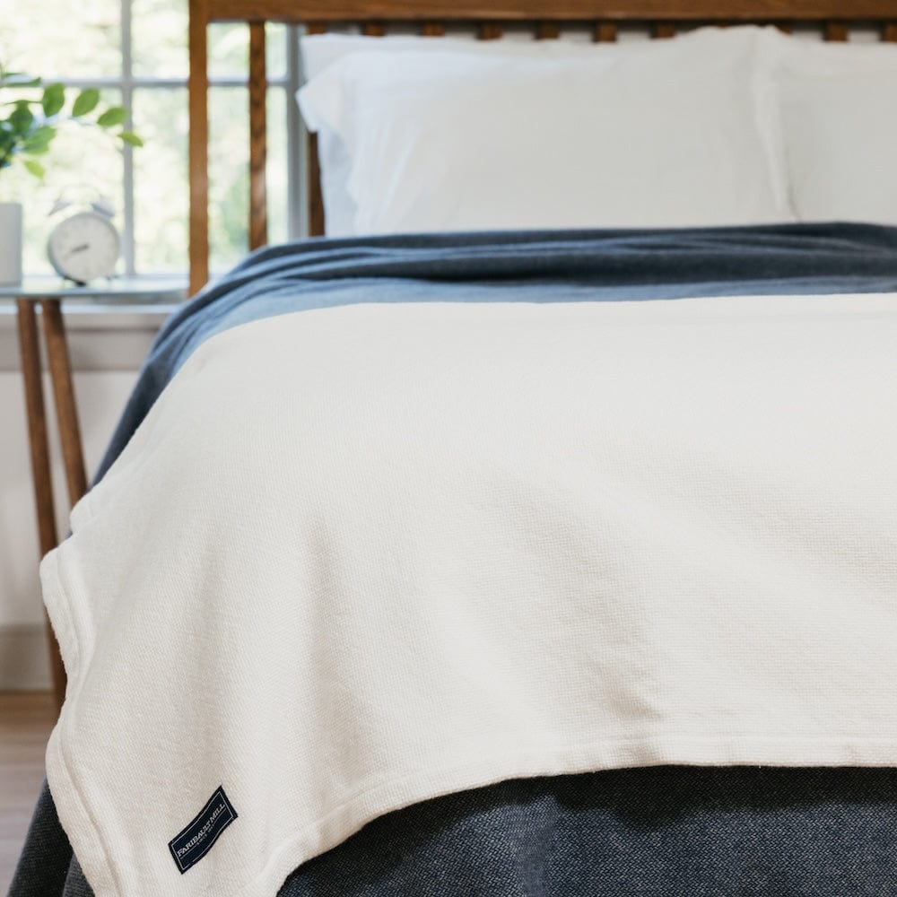 Brahms Mount Pure & Simple Cotton Blanket