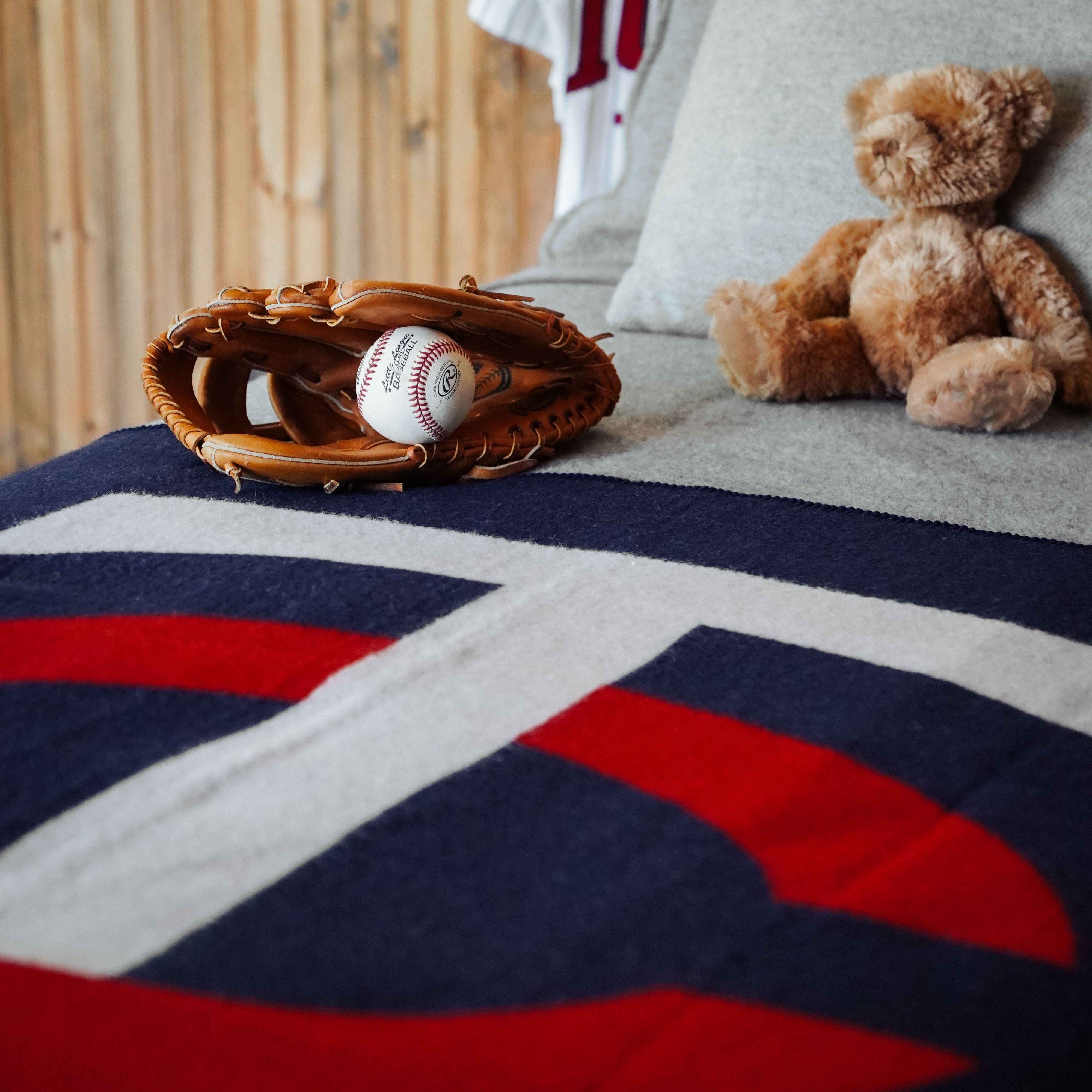 Minnesota Twins Wool Throw Blanket active Current Dry clean or hand wash Full Price MLB personalization