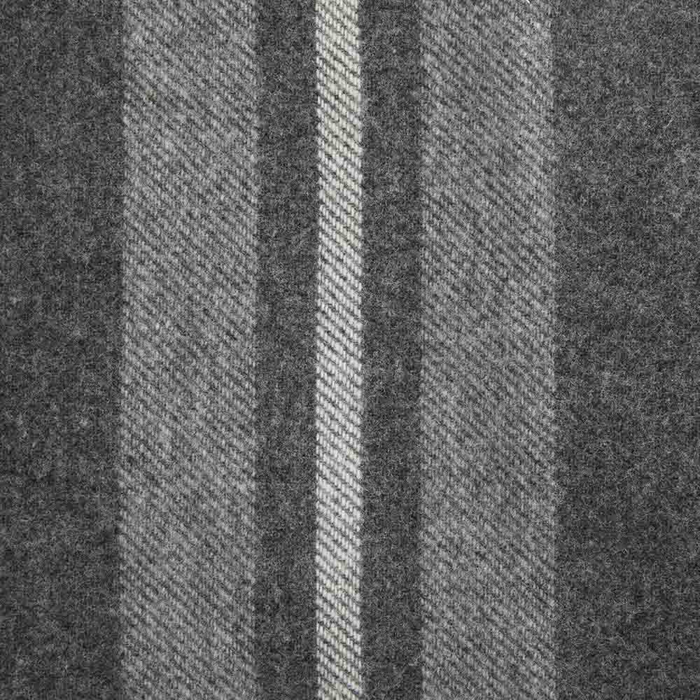 Cabin Wool Throw - Charcoal